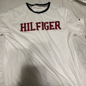 TH shirt